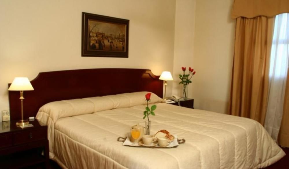 Ritz Hotel 3*